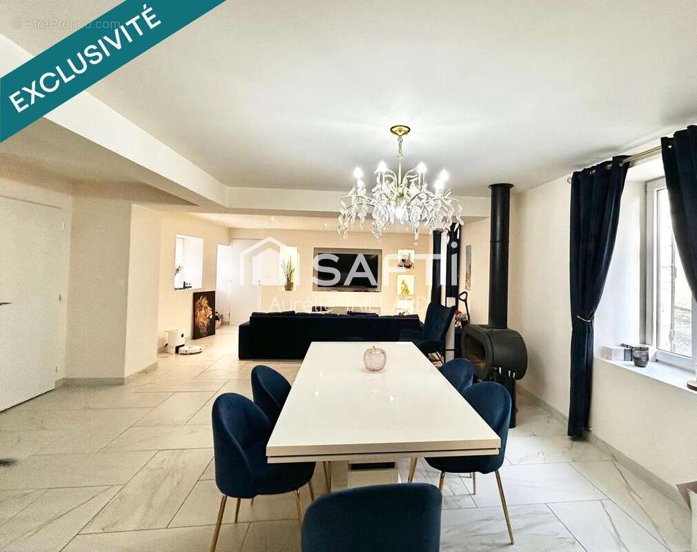 Photo 2 - Maison à TAVERS