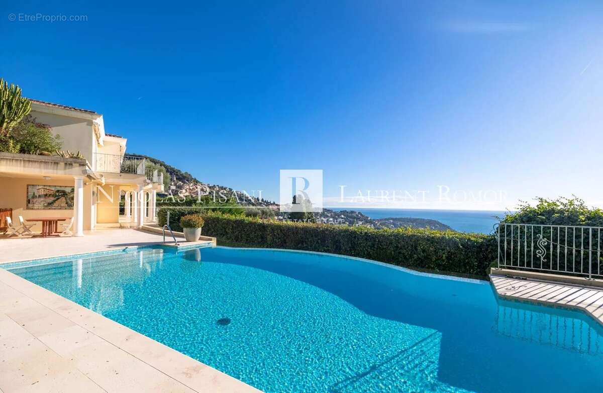 Maison à ROQUEBRUNE-CAP-MARTIN