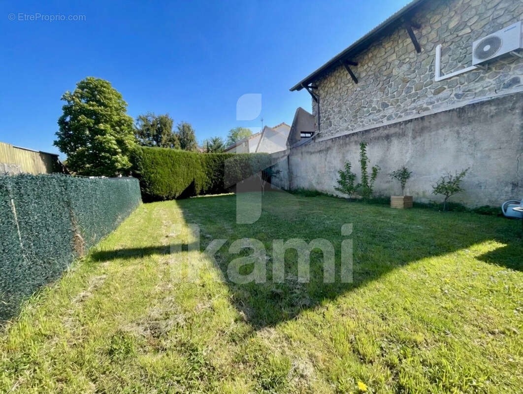 Appartement à TOURNON-SUR-RHONE