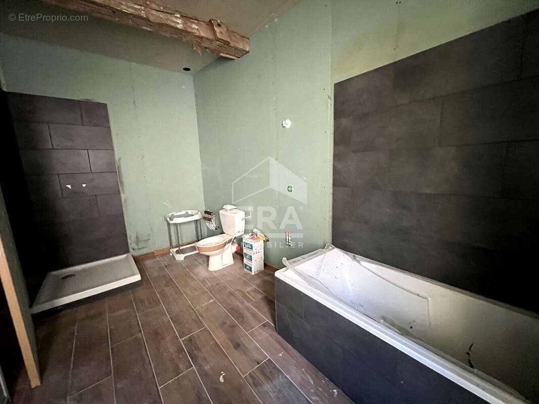 Appartement à BYANS-SUR-DOUBS