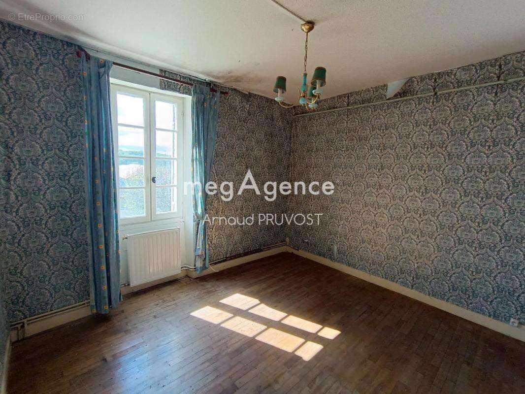 Maison à BEAUMONT-DU-PERIGORD