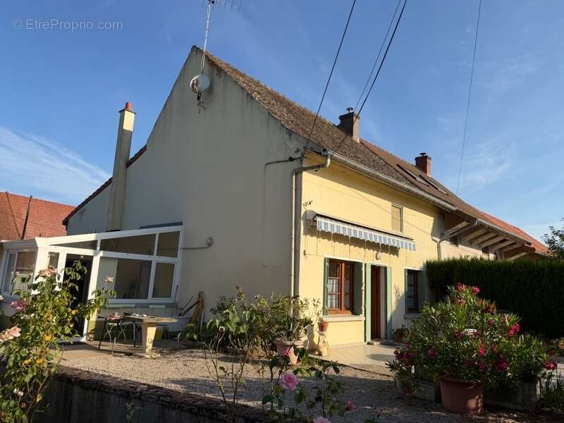 Maison à vendre proche Tournus - Cuisery - 4 pièces-plain-pied- L'ABERGEMENT DE CUISERY (71) à 119 000 € - photo 13
