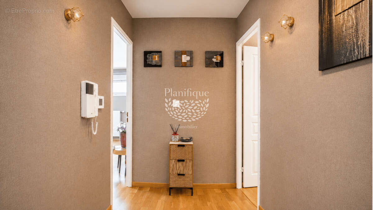 Annemasse appartement 73 m2, 2 chambres avec balcon - photo 10