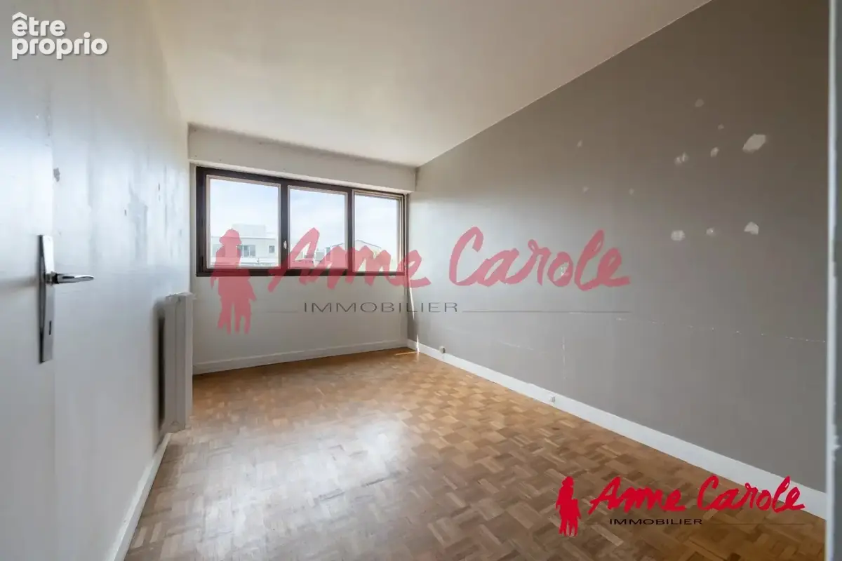 Appartement de trois pièces de 70 m2 avec loggia et cave en - photo 9