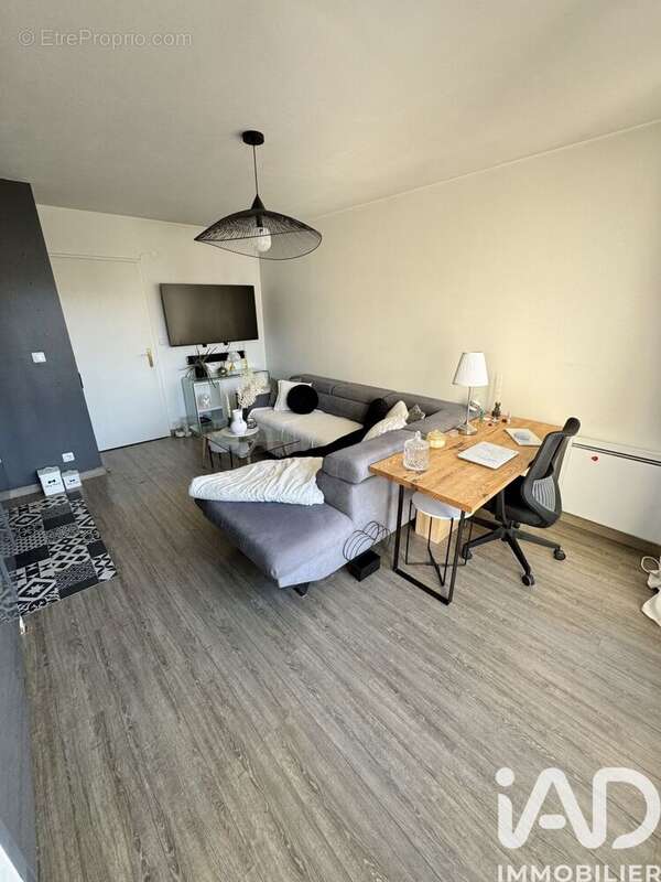 Photo 4 - Appartement à LE PLESSIS-BOUCHARD