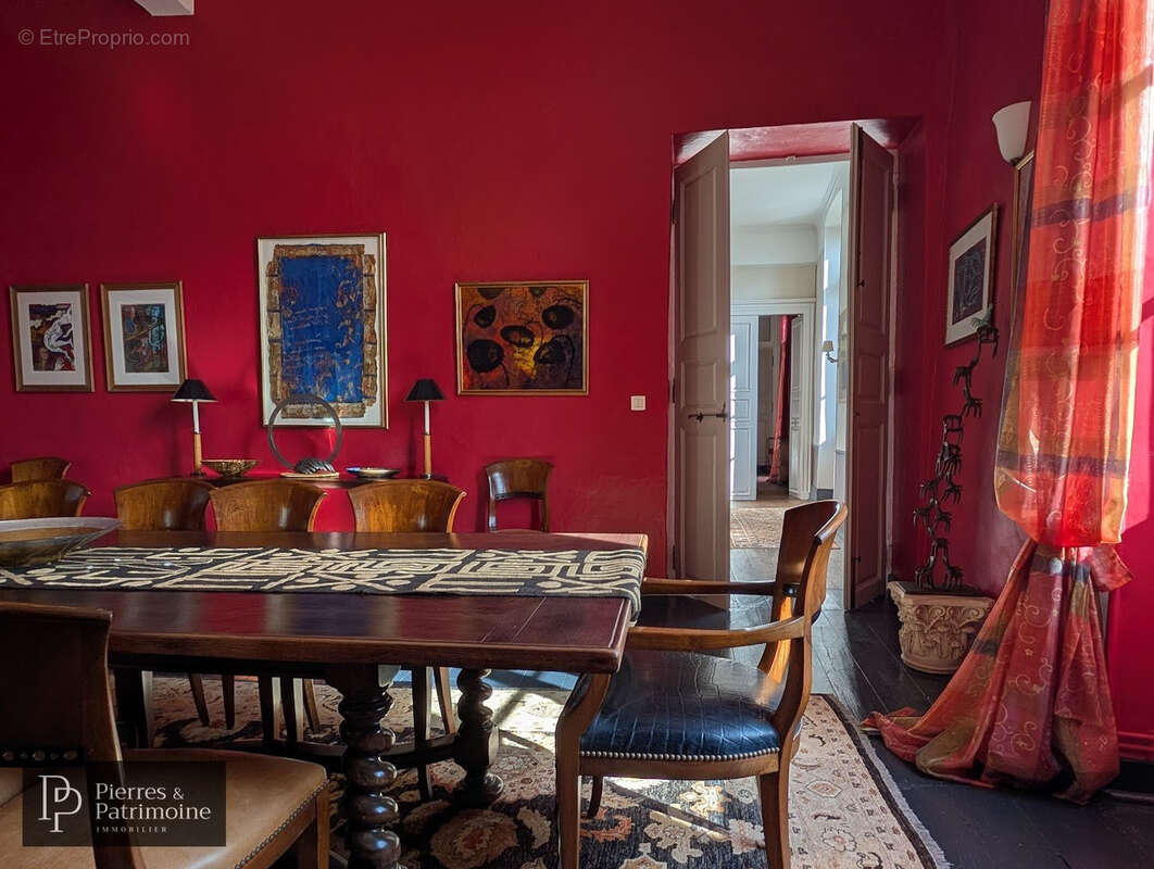 Maison à MEZIN