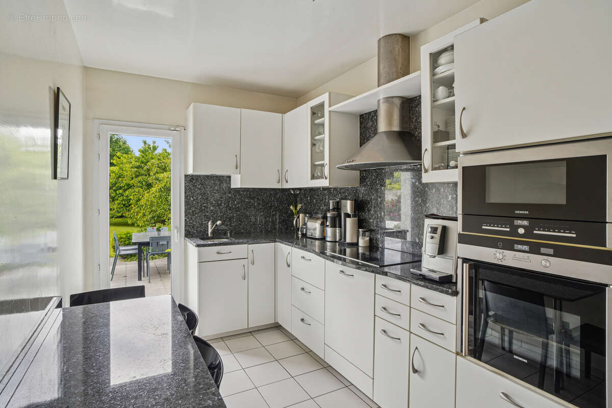 Maison à RUEIL-MALMAISON