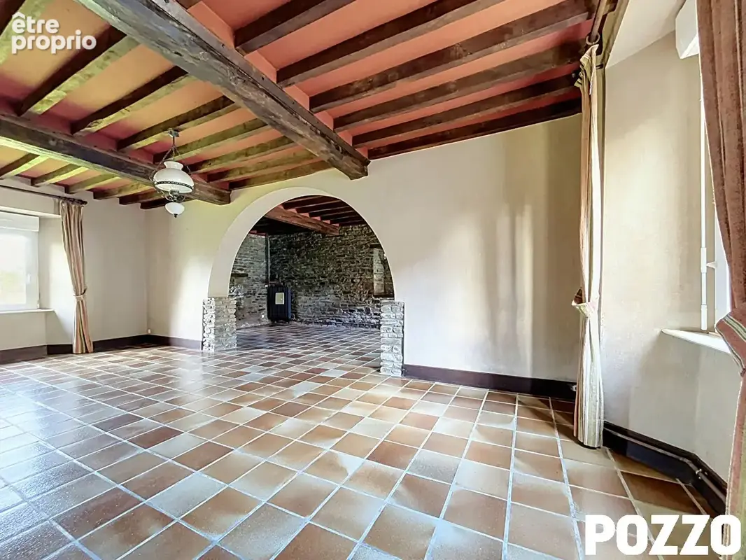 A vendre. guilberville. maison  en pierres de 200 m² avec plus de 3 ha et dependances. - photo 10