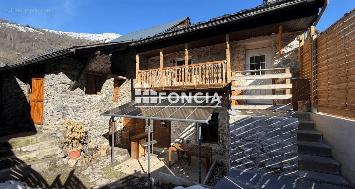 Maison à LE FRENEY-D'OISANS