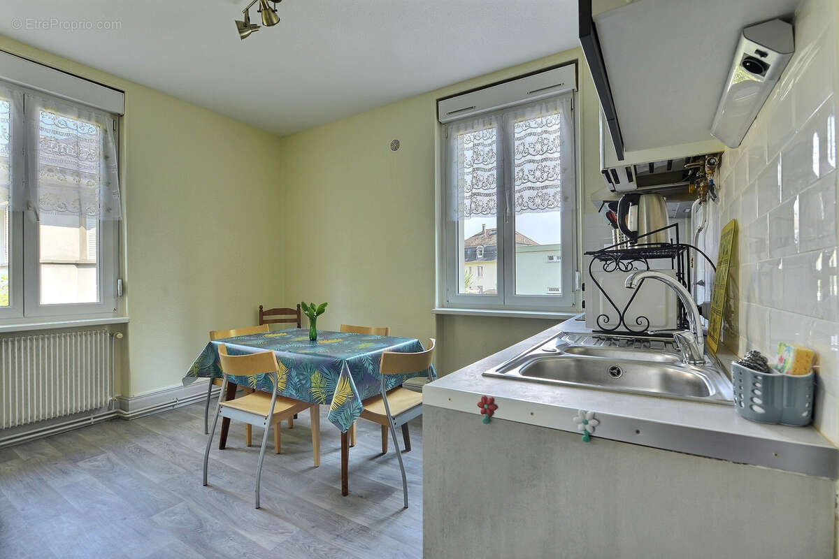 Local professionnel avec acquisition de l'immeuble de rapport  • 375 m2 • Rebberg de Riedisheim - photo 27