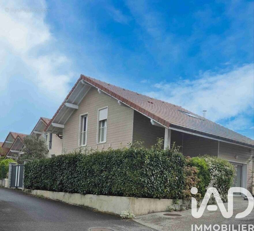 Photo 2 - Maison à MESSERY