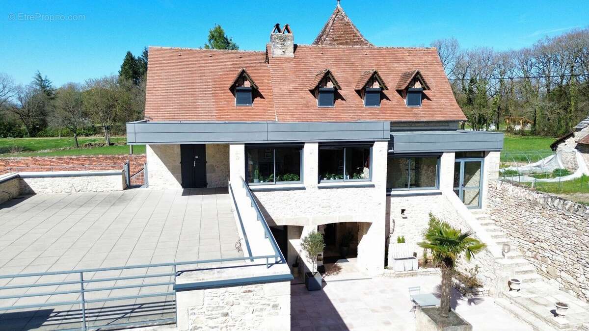 Maison à VILLENEUVE