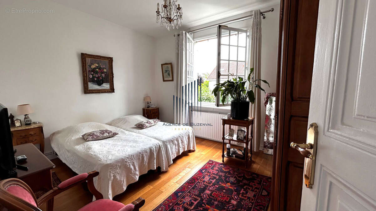 Maison  Rueil Malmaison 4 pièces - photo 7