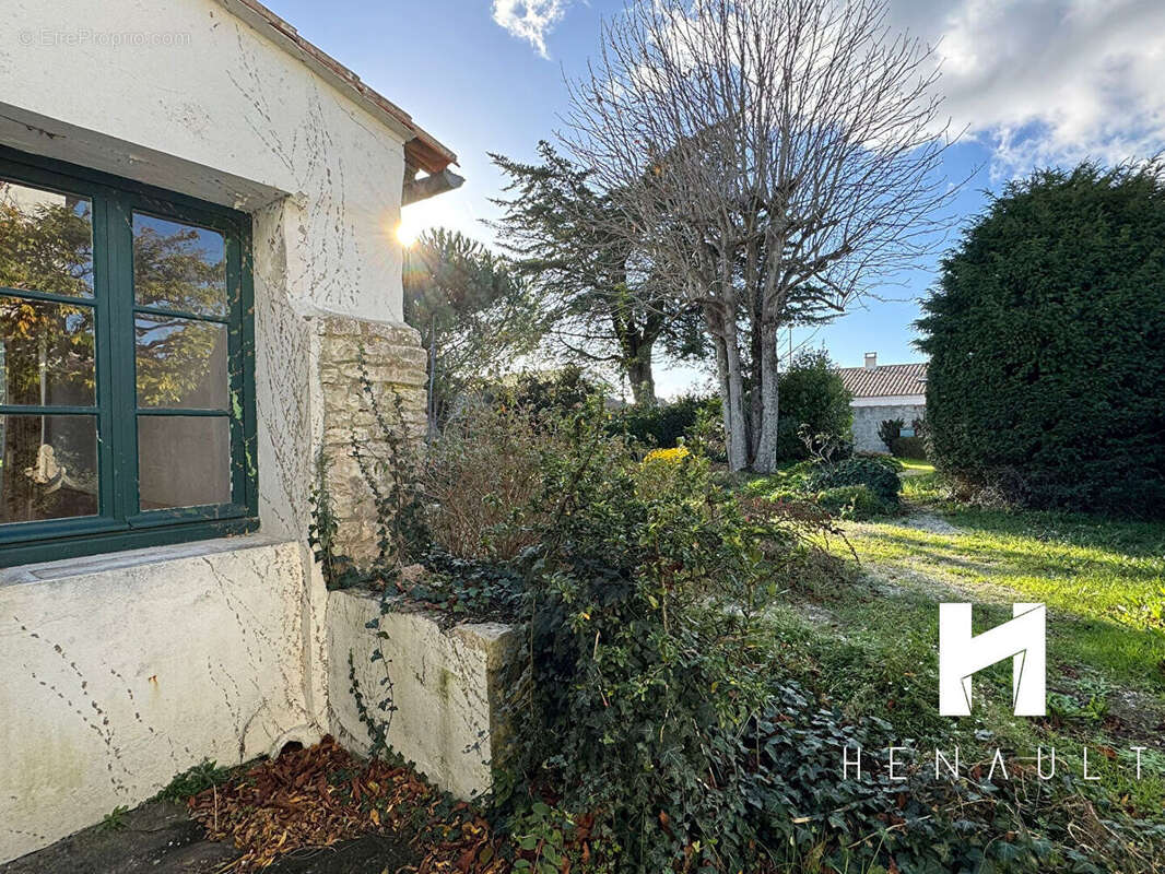 Maison à LE BOIS-PLAGE-EN-RE