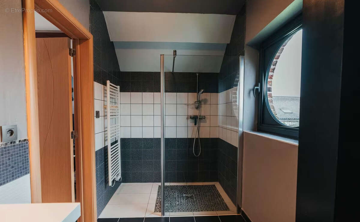 Maison à NANTERRE