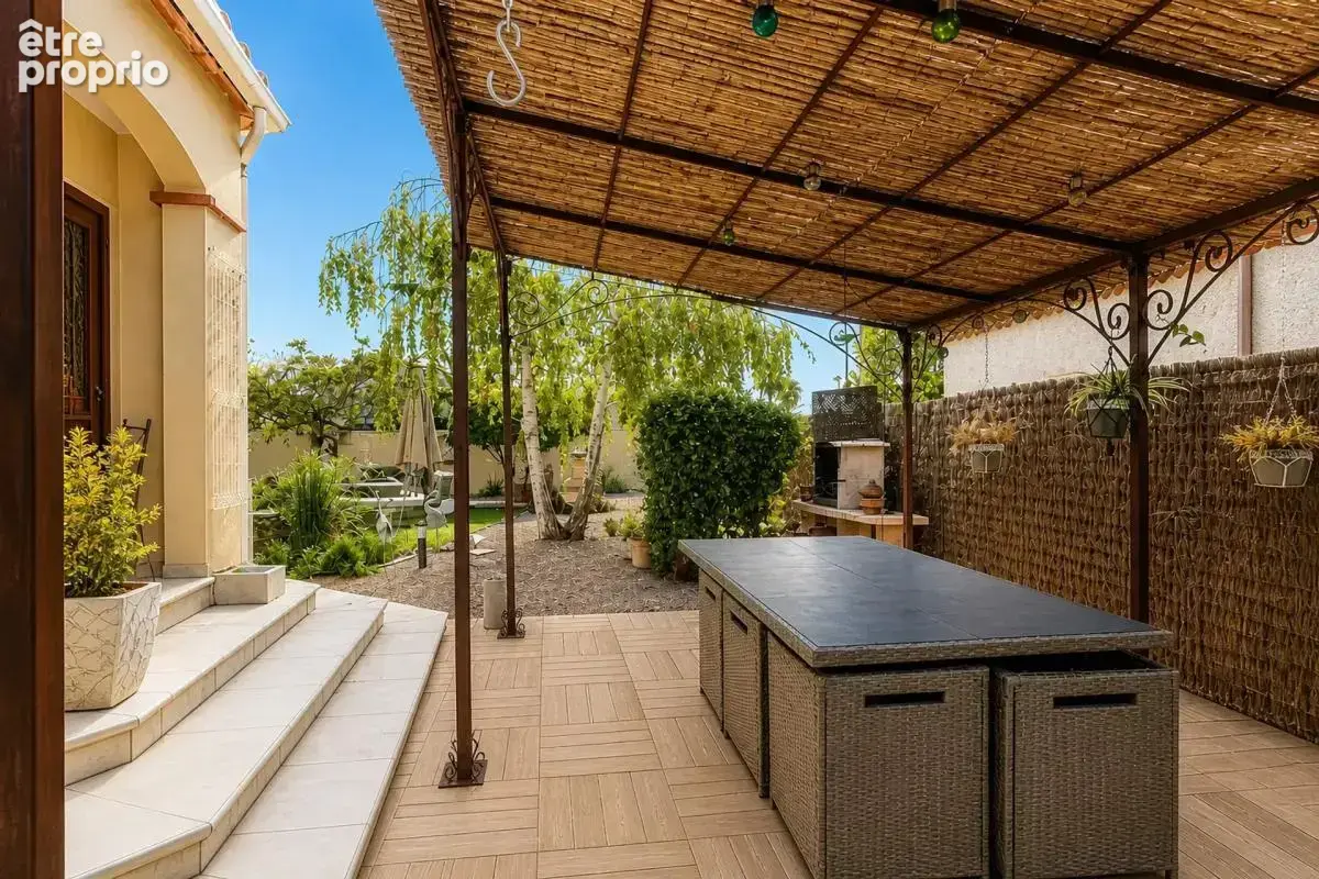 Maison de 5 pièces de 140 m² à Villeneuve-de-la-Raho - photo 24