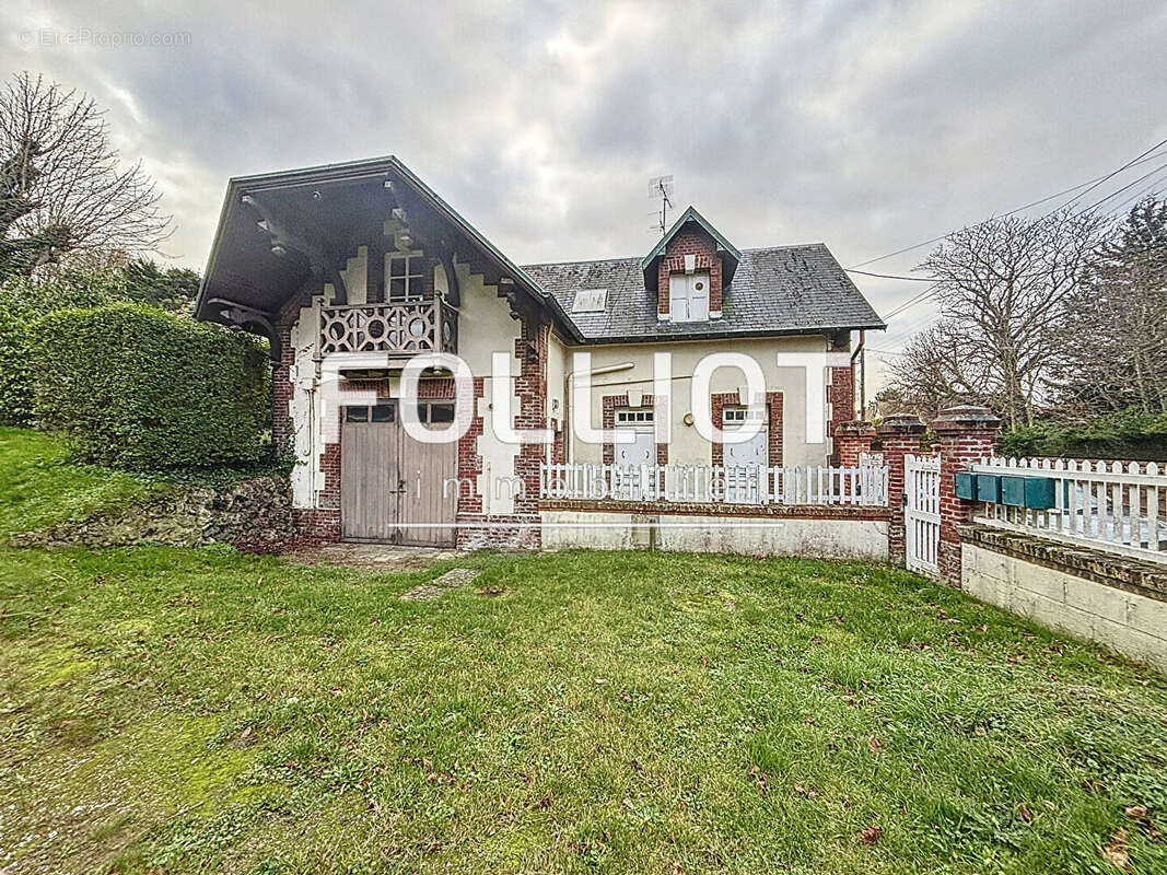 Maison à DIVES-SUR-MER