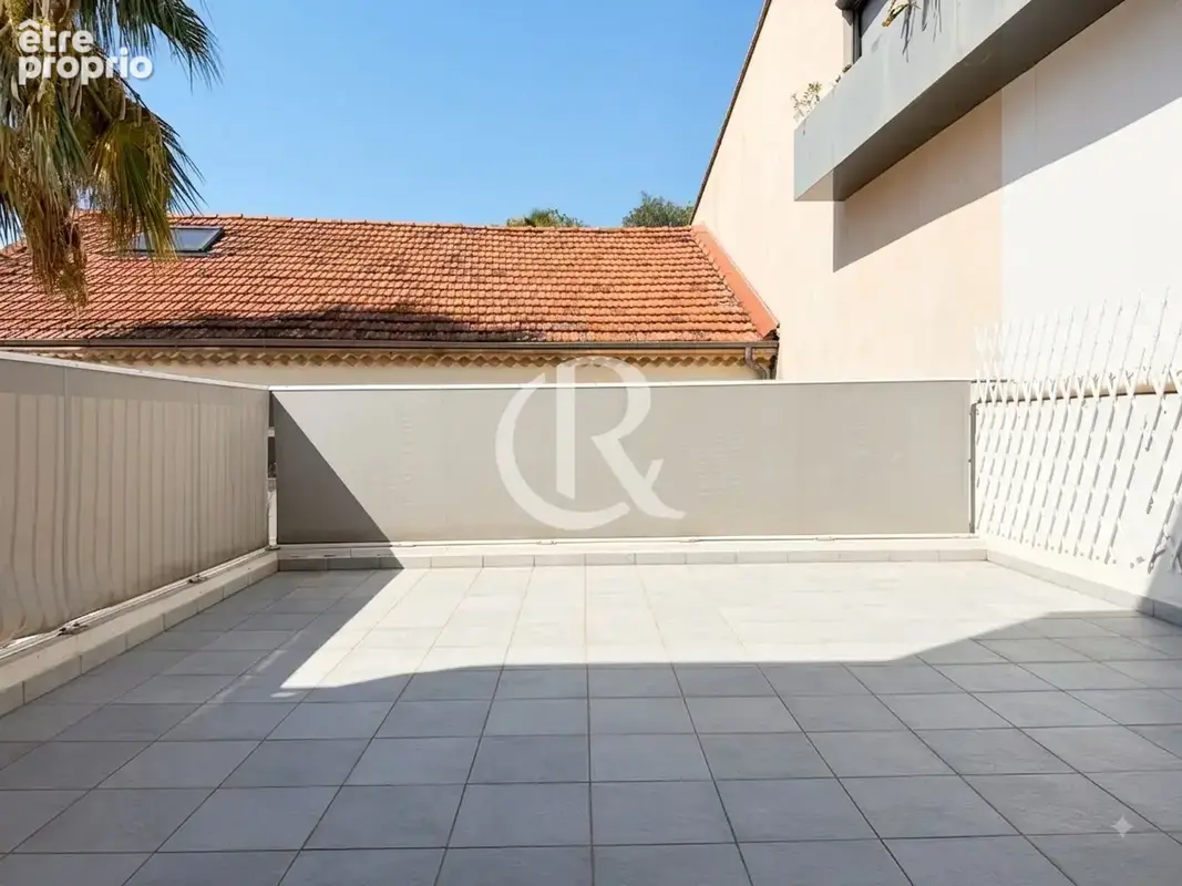 Appartement à HYERES