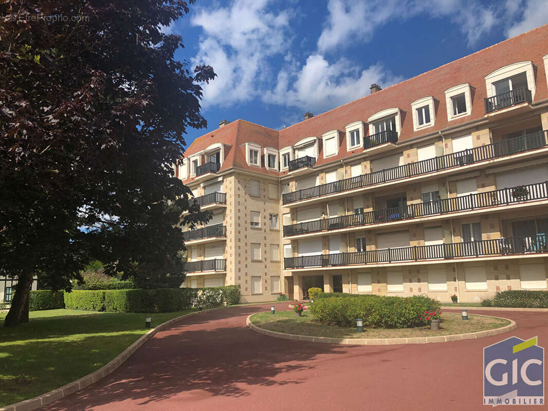 Appartement à DEAUVILLE