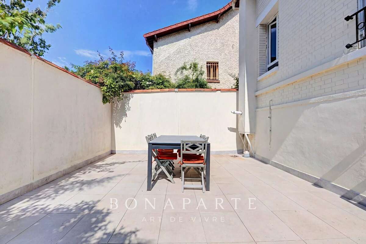 Malakoff - Maison de ville de 5 pièces – 90 m² - photo 8
