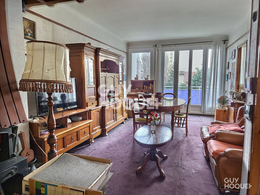 Appartement à MAISONS-ALFORT