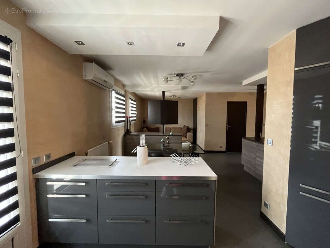 Perpignan sud garnd appartement f2  avec parking — vendu loué - photo 9