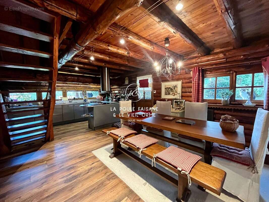 Maison à SAINT-LEGER-EN-YVELINES