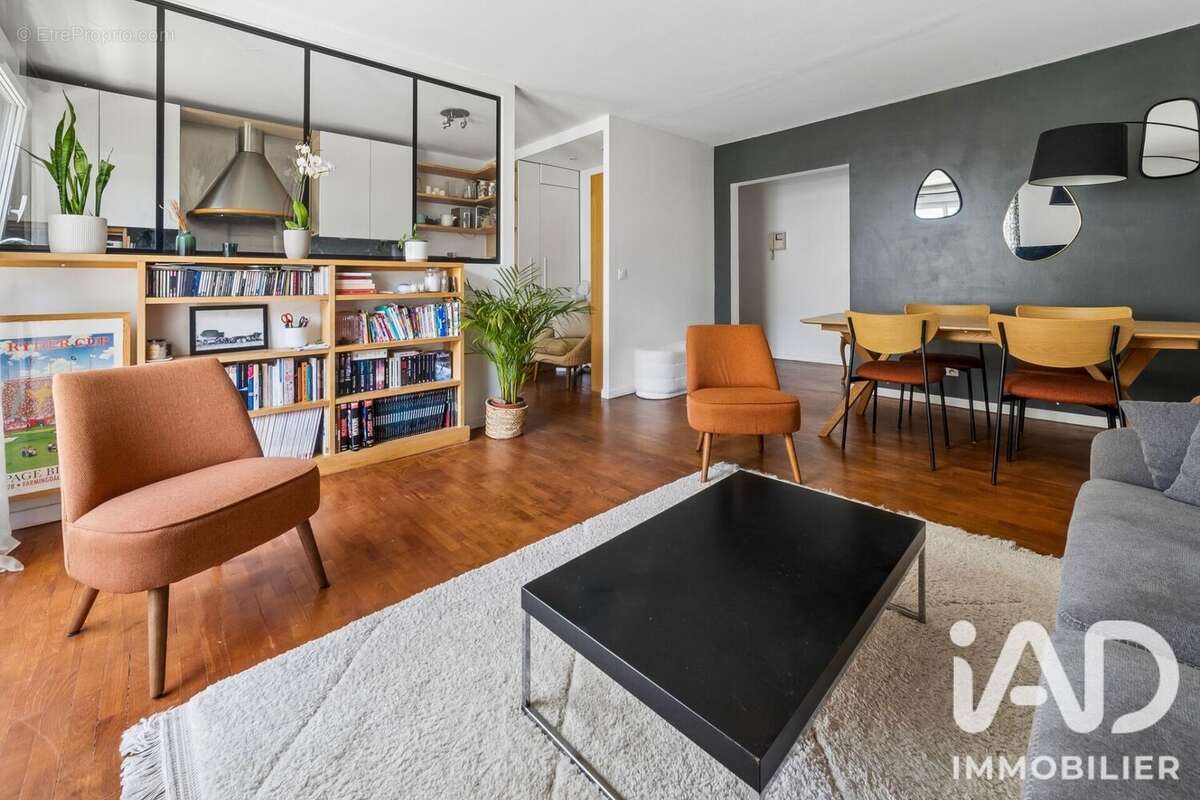 Photo 3 - Appartement à LEVALLOIS-PERRET