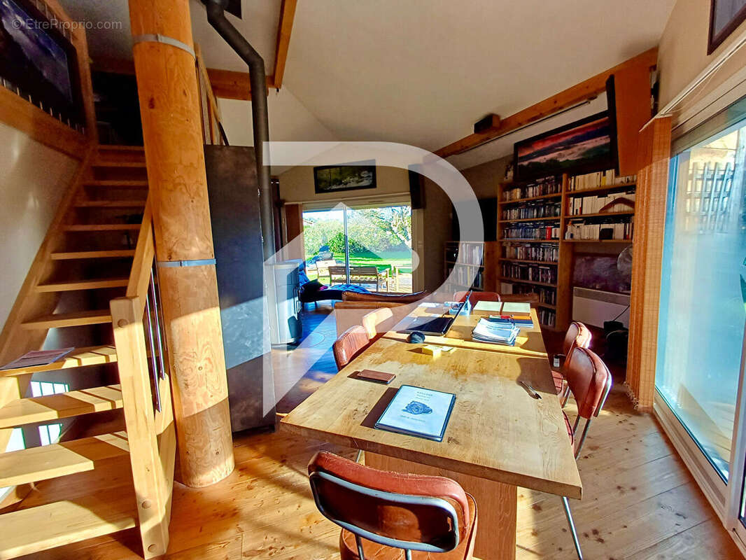 Maison à PORT-DE-LANNE