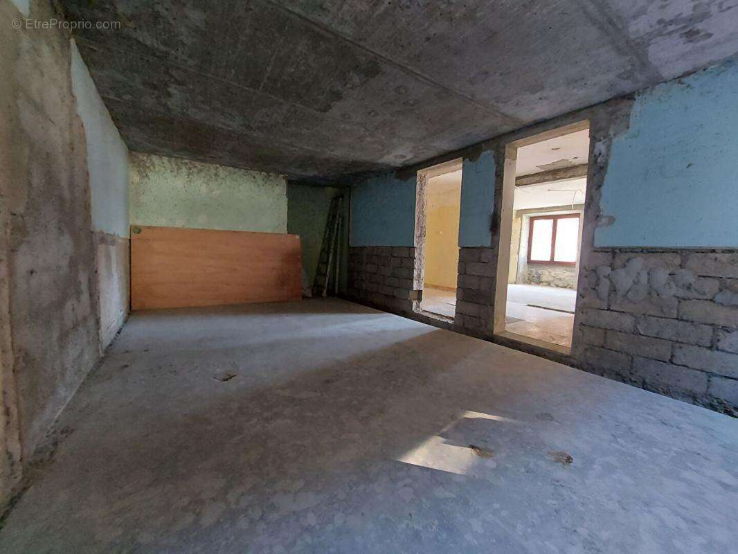 Appartement à TALLOIRES