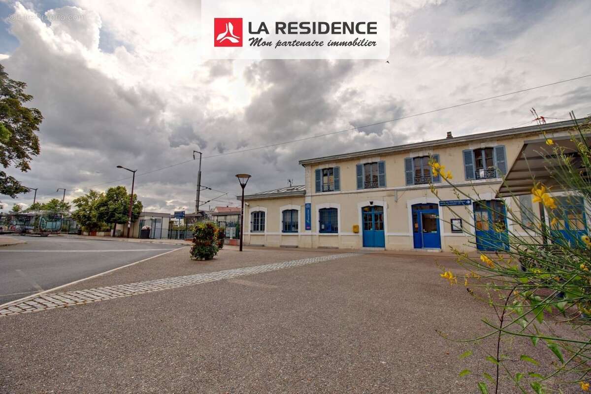 Appartement 750 m² à Eragny  - photo 8