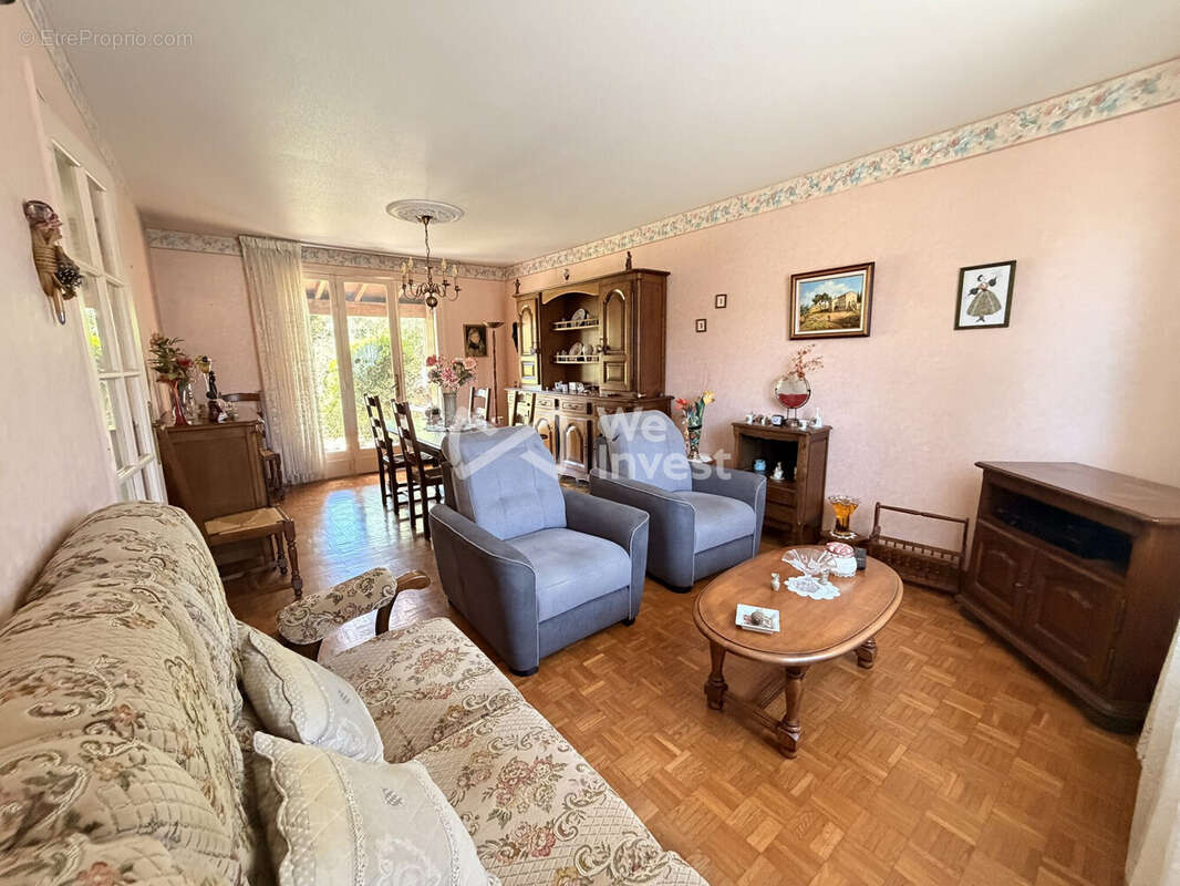 Maison 112 m² à Aussillon  - photo 3