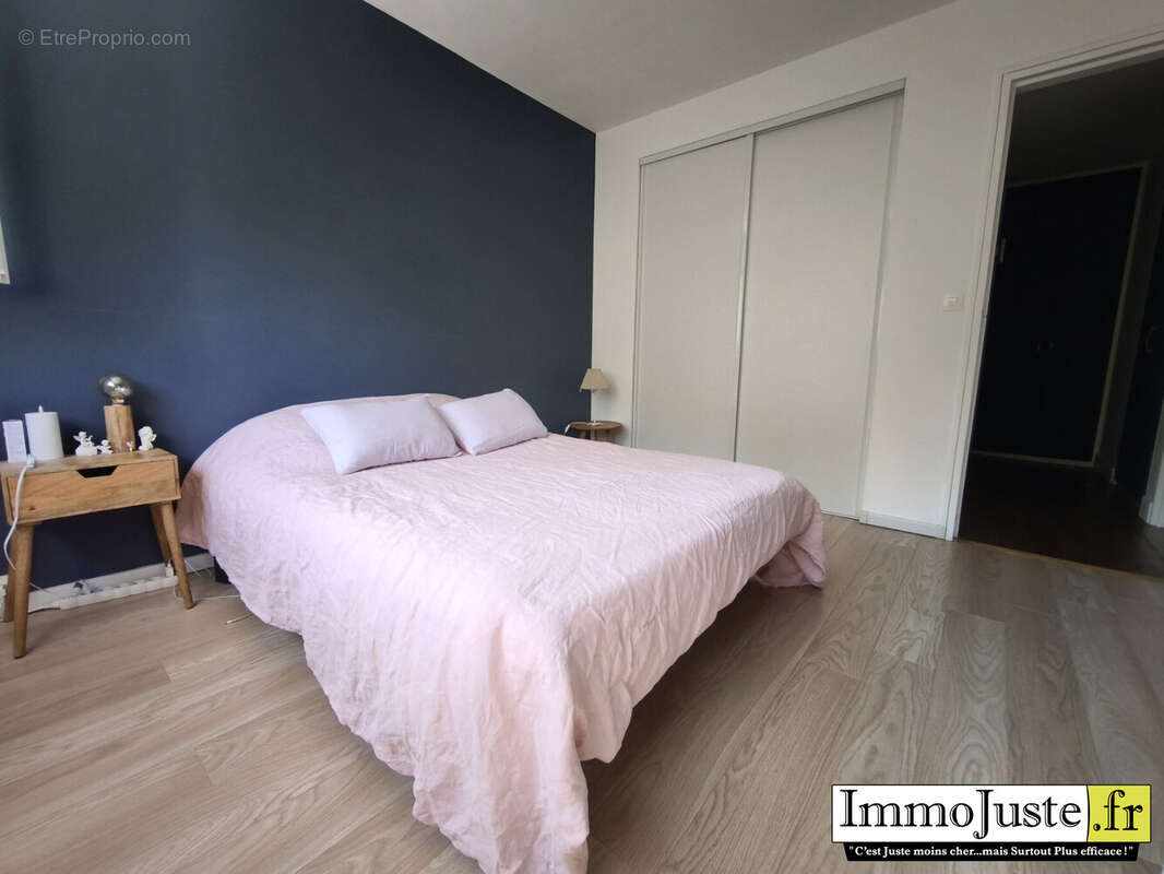 Appartement à LES ESSARTS-LE-ROI