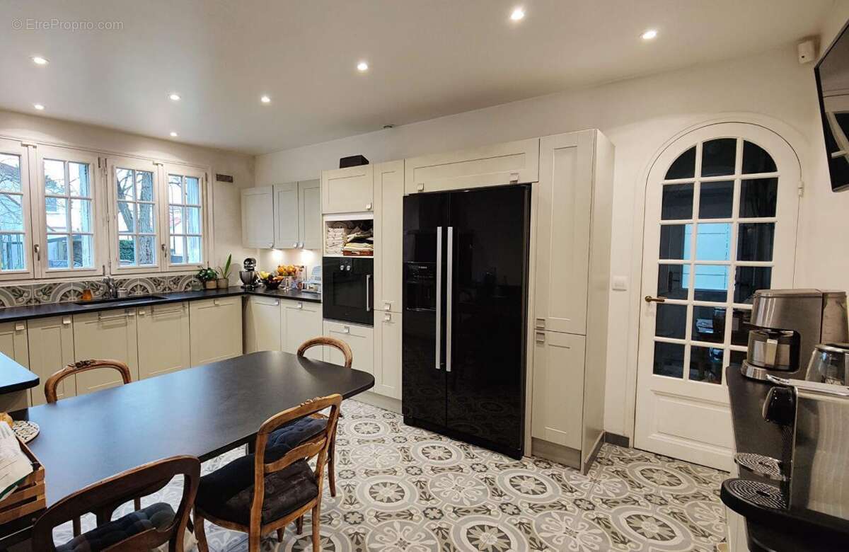 Maison à NEUILLY-PLAISANCE