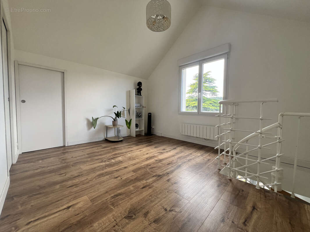 Maison à VILLEBON-SUR-YVETTE