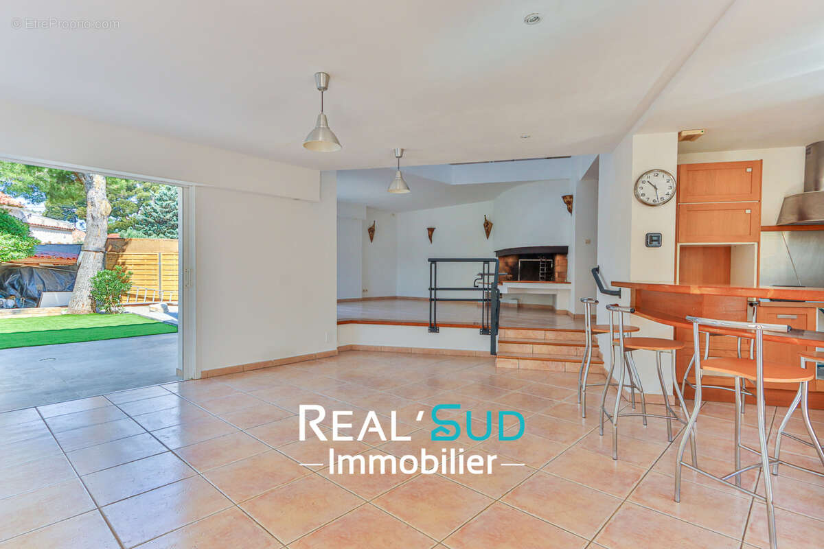 Maison à MARSEILLE-9E