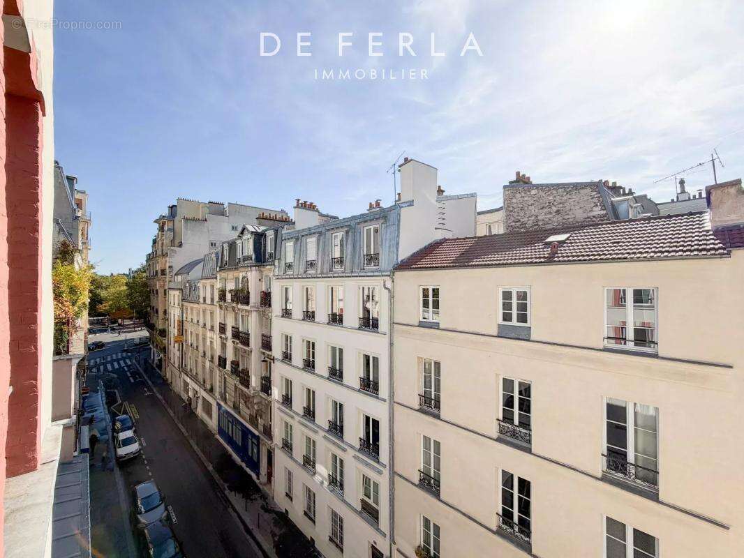Appartement à PARIS-14E