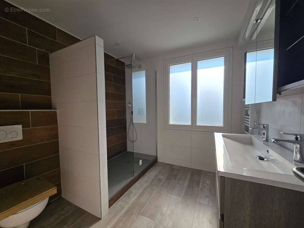 Maison à SAINT-ROMANS