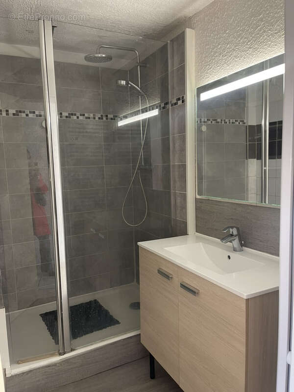 Appartement à LA LONDE-LES-MAURES