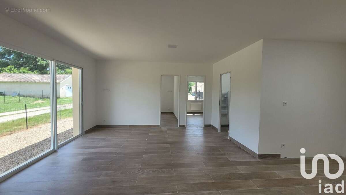 Photo 3 - Maison à COUTRAS