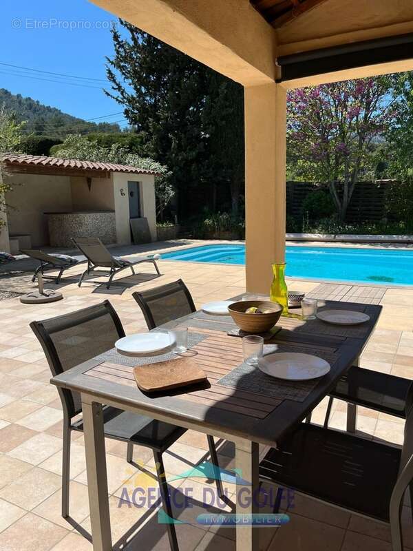 Maison à LA PENNE-SUR-HUVEAUNE