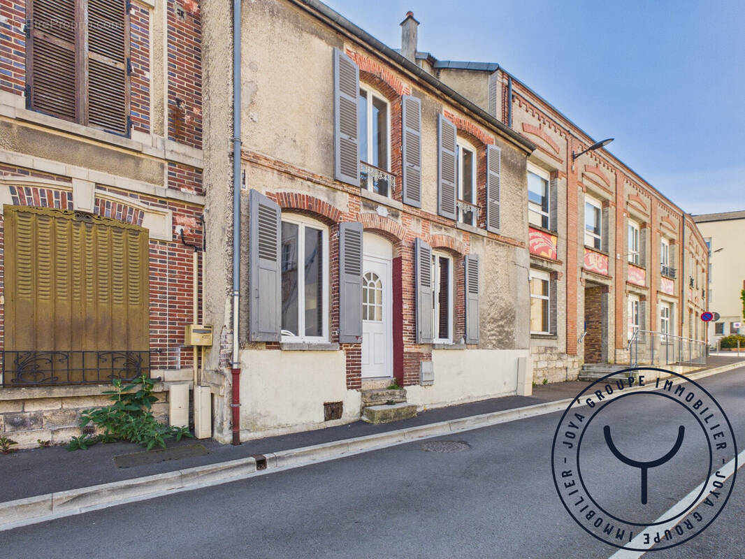 Maison à ROMILLY-SUR-SEINE