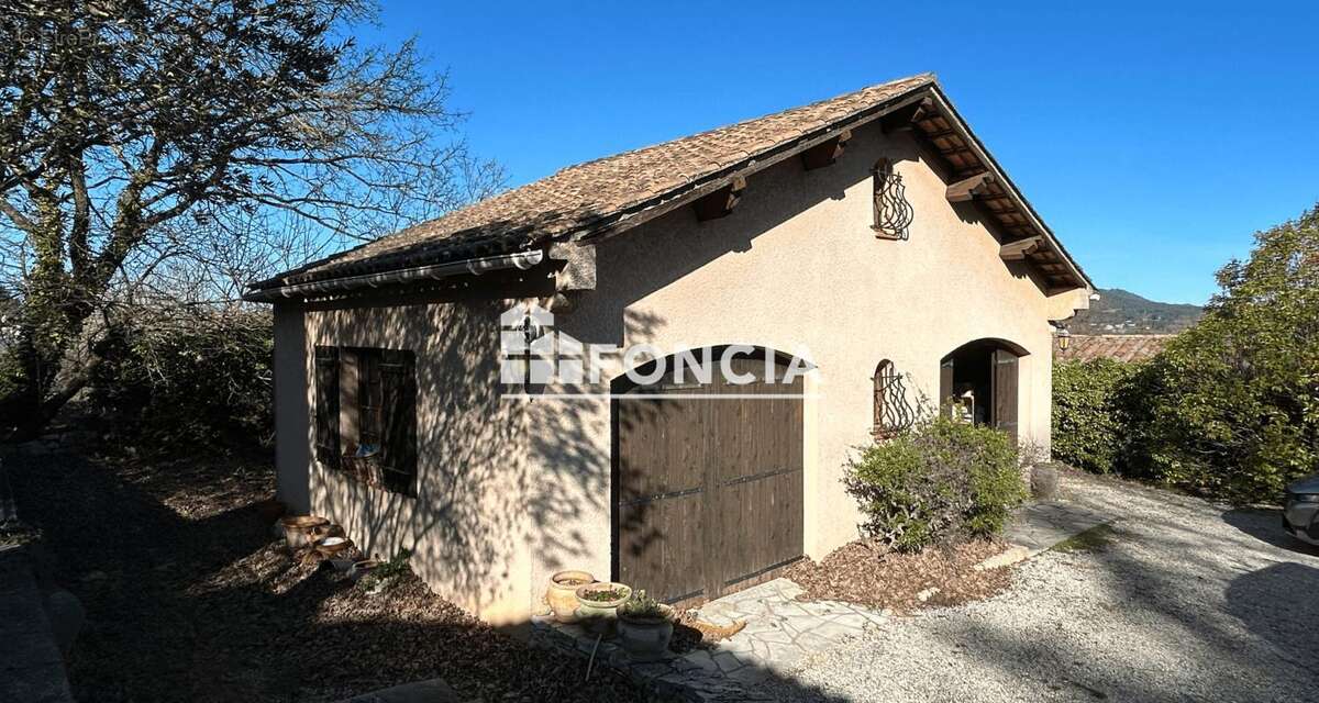 Maison à BRIGNOLES