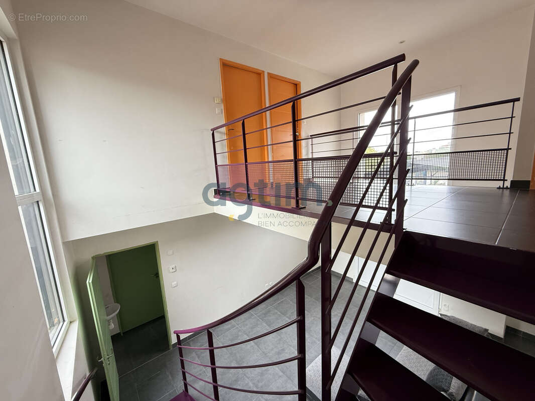 Montaigu-Vendée, spécial investisseur, proche commerces et écoles, maison, 116 m2 hab, 3 chambres, cour - photo 6