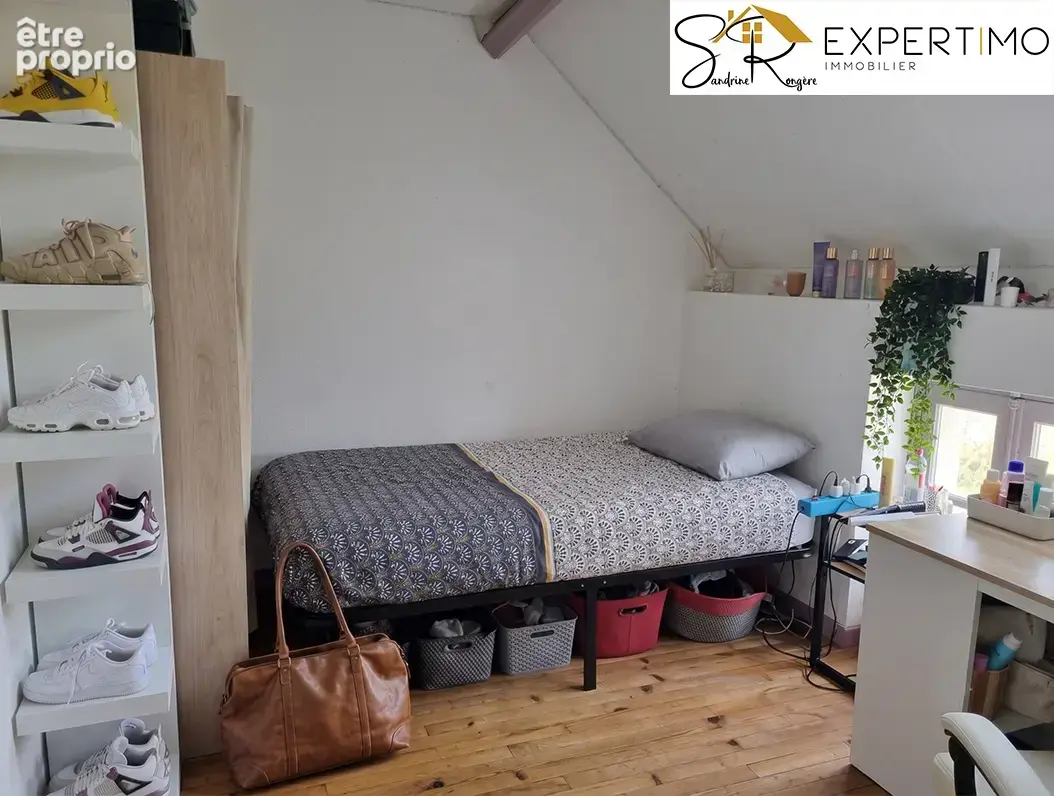 Menat, ensemble de 3 maisons, grange et terrain de tennis sur 7128m2 de terrain plat. - photo 28
