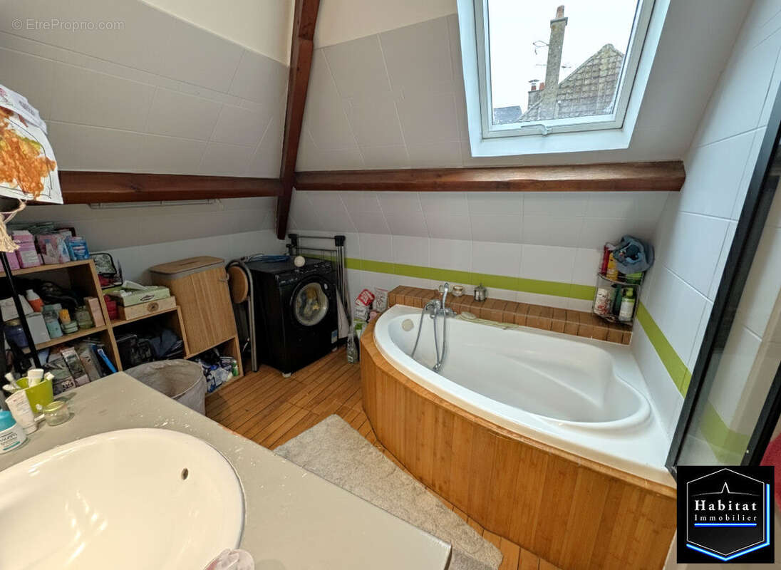 Appartement à NANTEUIL-LE-HAUDOUIN