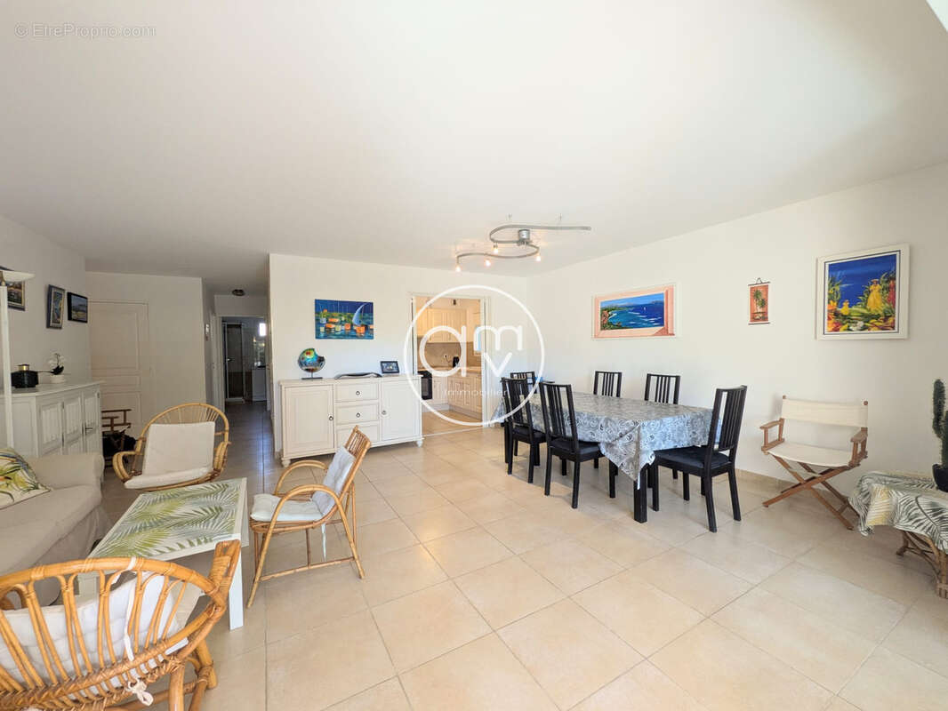 Appartement à LE LAVANDOU