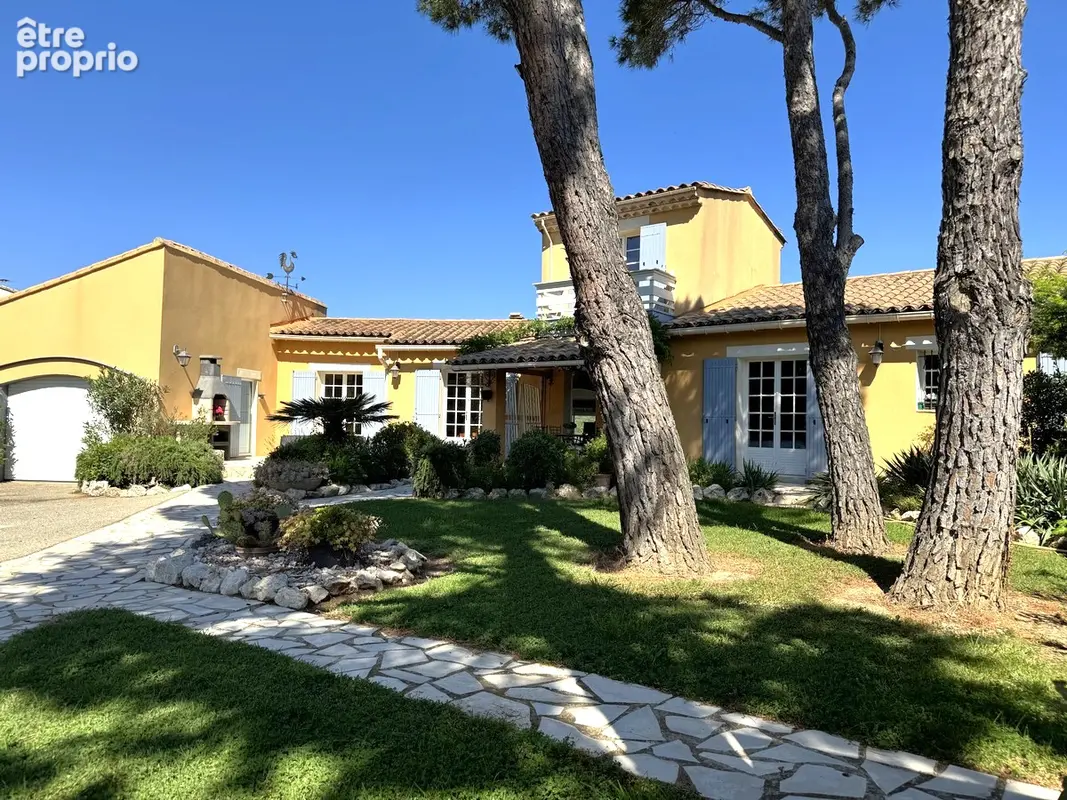 Photo Maison à Rochefort-Du-Gard au prix de 549 000€