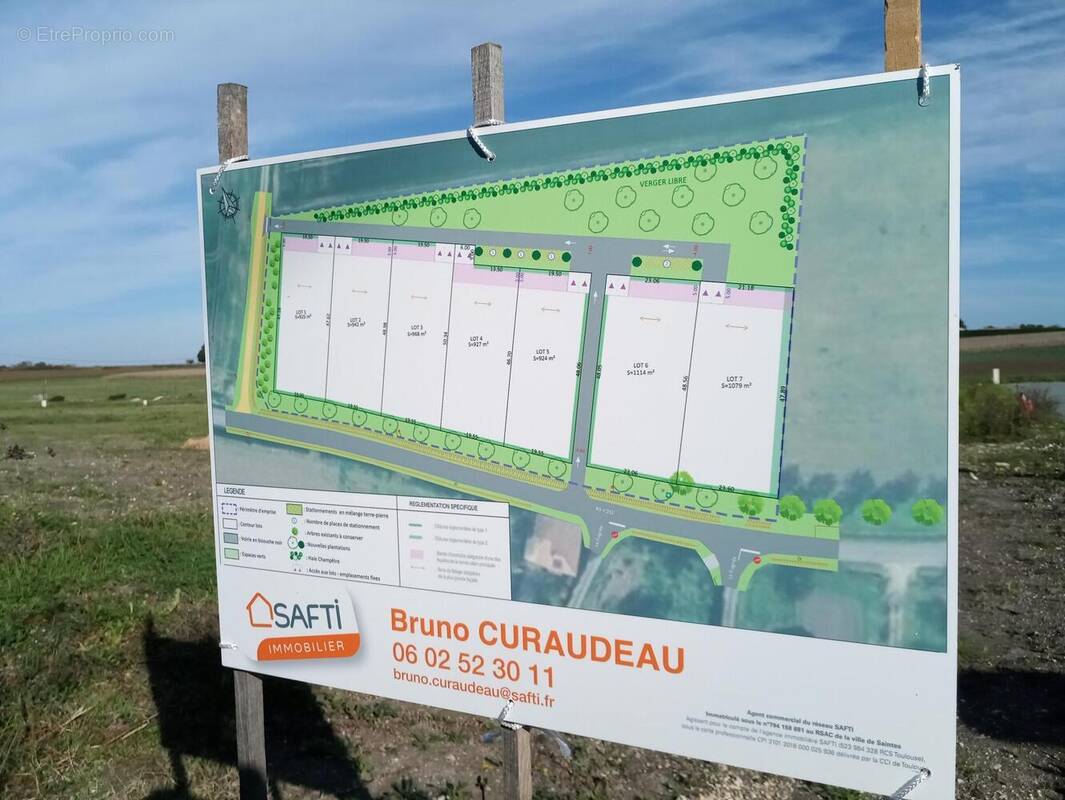 Photo 1 - Terrain à CONSAC