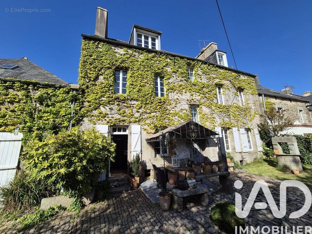 Photo 1 - Maison à LESNEVEN